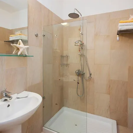 Nisaki Sleeps 10 Pool Wifi * Nisaki (Corfu)