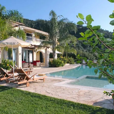 Nisaki Sleeps 10 Pool Wifi Nisaki (Corfu)