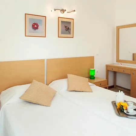 Nisaki Sleeps 10 Pool Wifi * Nisaki (Corfu)
